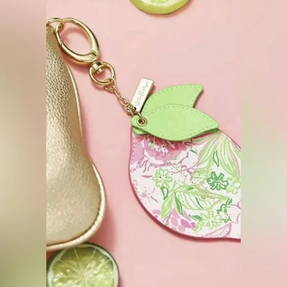 Lilly Pulitzer Lemon Handbag Charm/Key Chain.  Koala Me Maybe Pattern. NWOT. - Picture 2 of 6